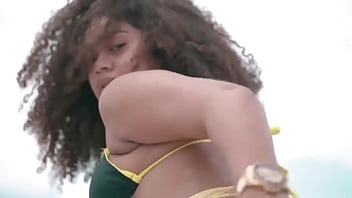 Putaria em pagode sacanagem total