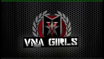 Maxine x works on both oriental cavities she vibes & fucks herself