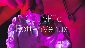 Bbw foot whipped cream toes licking & sucking