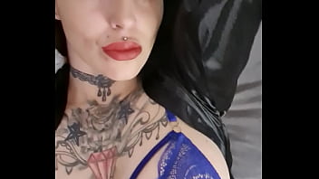 Bonjour mon chat qu'est ce que tu vas faire de ton samedi tu travail ou tu