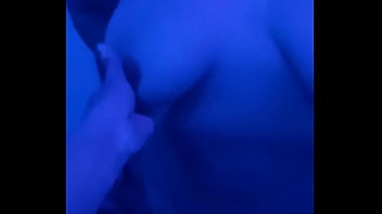 Mi amiga acepta grabar previas antes de la accion