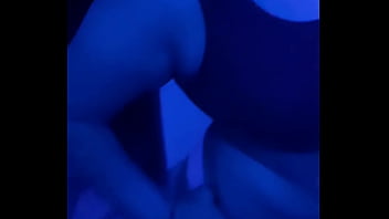 Mi amiga acepta grabar previas antes de la accion