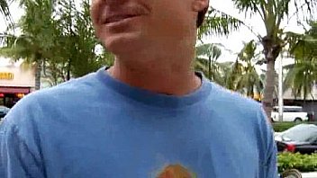 Amateur chick takes money for a fuck 27