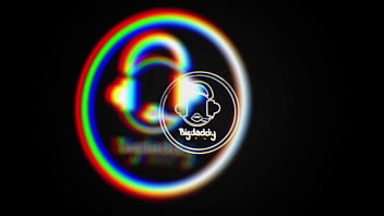 Miss chaudexxx fucks two guys in vaccation