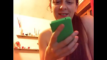 Ragazza Dominatrice Italiana Vestita Molto Sexy Ti Umilia E Ti Costringe A Masturbarti Come Un Porco thumbnail