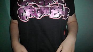 Сисястенькая скачет в падике