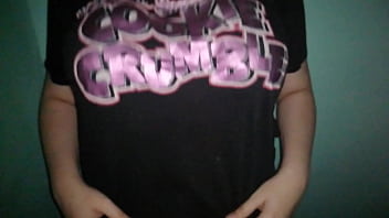 Сисястенькая скачет в падике