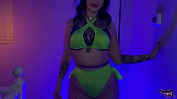 Raver babe gets all holes fucked & gaped ending in anal creampie