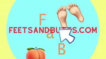 Foot gorgeous college girl feet and ass