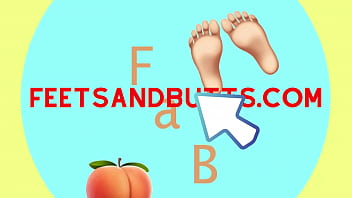 Foot gorgeous college girl feet and ass