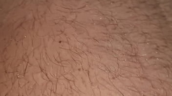 Arrapato sega cazzo enorme e sborra potente vieni a bere dal mio grosso pisello gemiti con intenso orgasmo