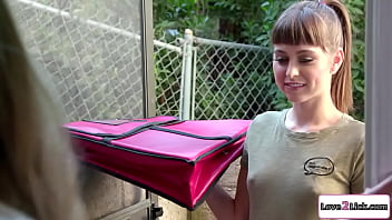 Small tits blonde roleplays with her petite wife as shes the pizza delivery kiss and the blonde licks the babes hairy shes rimmed