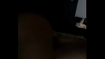 Mujer penetrada por el vecino