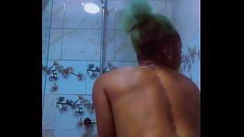 Dancing n receiving it from dildo n dick