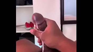 Cumming kik me thelongg