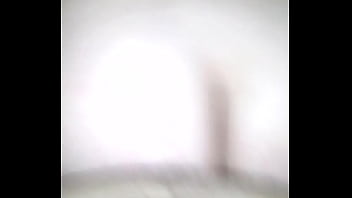 A mi cuñada le encantan mi verga aunque sea el esposo de su hermana