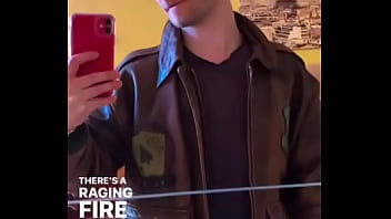 Let me take you back in 80’s #avirex #leather #leatherjacket #gayleather #leathergay #meninlea