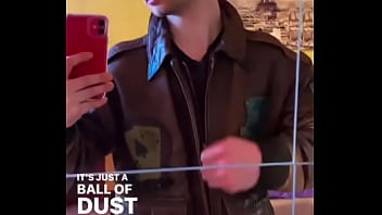 Let me take you back in 80’s #avirex #leather #leatherjacket #gayleather #leathergay #meninlea