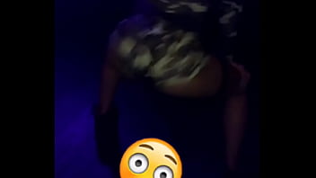 Honey moe wild twerking