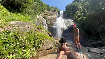 Bastidores e vídeo amador com a pretinha de veja como que é um bastidores completo no red e no cher