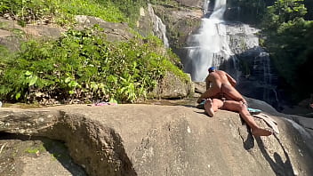 Bastidores e vídeo amador com a pretinha de veja como que é um bastidores completo no red e no cher