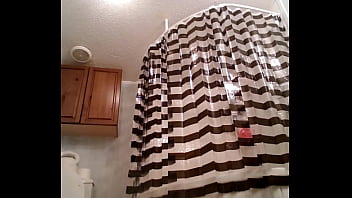 Sassy showing what her pussycan take