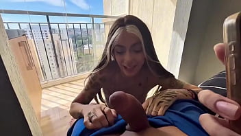 Eis que a sua irmã precisa de uma ajudinha um pouco difer janylavigne