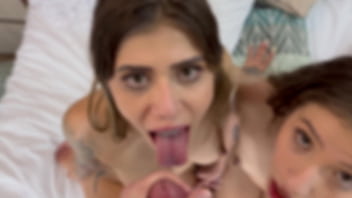 Stepsisters sofia smith and jazmine withe pay deliveryman in creative way