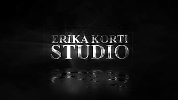 Two hot sluts fuck toys and fist anal before anal destruction eks479