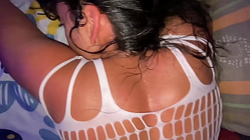 Penetrando ese enorme culo delicioso