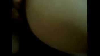 Branquinha deliciosa dando gostoso