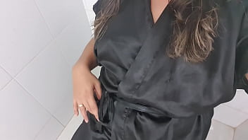 Safada manda video para o professor