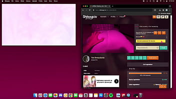 Polish music star temresa gwiazdunia is dancing to her new music