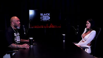 Foi convidada a trabalhar por sua simpatia sempre fez questões de gentileza e abriu sua própria clínica leticia braga watch sheer red