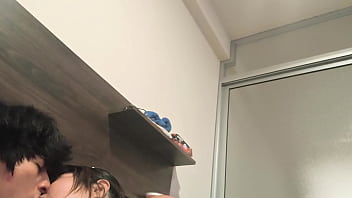 Madre soltera se enfada porque no le di su leche caliente para que se lo trague es toda una puta