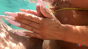 Pink hair barbie girl outdoor pool casting underwater fuck