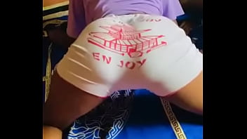 Big ass twerker