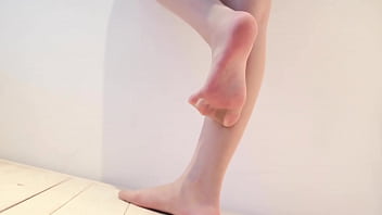 森罗财团肉色丝袜