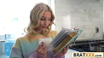 Sexy bookworm teen spinner swaps reading for big cock fucking