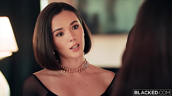 Lia sees stefany sliding herself down on several inches of dick lia might not be able to resist tripling the trouble part 2 of our 5 part tryst with top models