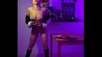 Red Caviar Ponts And Goddess Renata Fox thumbnail