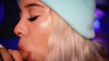 Beautiful colombian blonde uses her naughty mouth to satisfy her boyfriend's cock