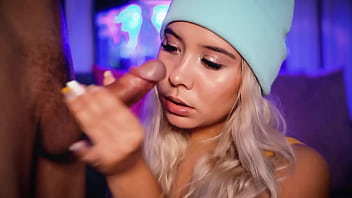 Beautiful colombian blonde uses her naughty mouth to satisfy her boyfriend's cock