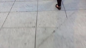 Love this sexy asian womans ass