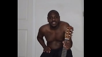 Continuing singing and dancing for free 3