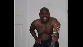 Continuing singing and dancing for free 3