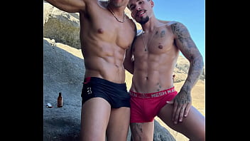 Amigo Me Chamou Pra Fuder Na Praia thumbnail