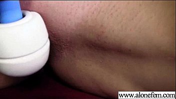 Lonely girl bella rose start masturbating with crazy things mov 04