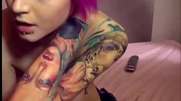 Purple short hair teen masturbate