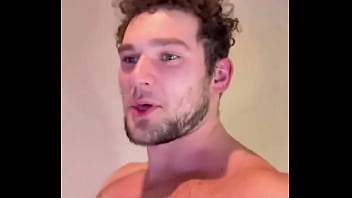 Fucking into the new year beauty busty top 1&2 spot on chaturbate tonight